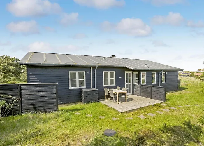 Three-bedroom In Σπίτι διακοπών *